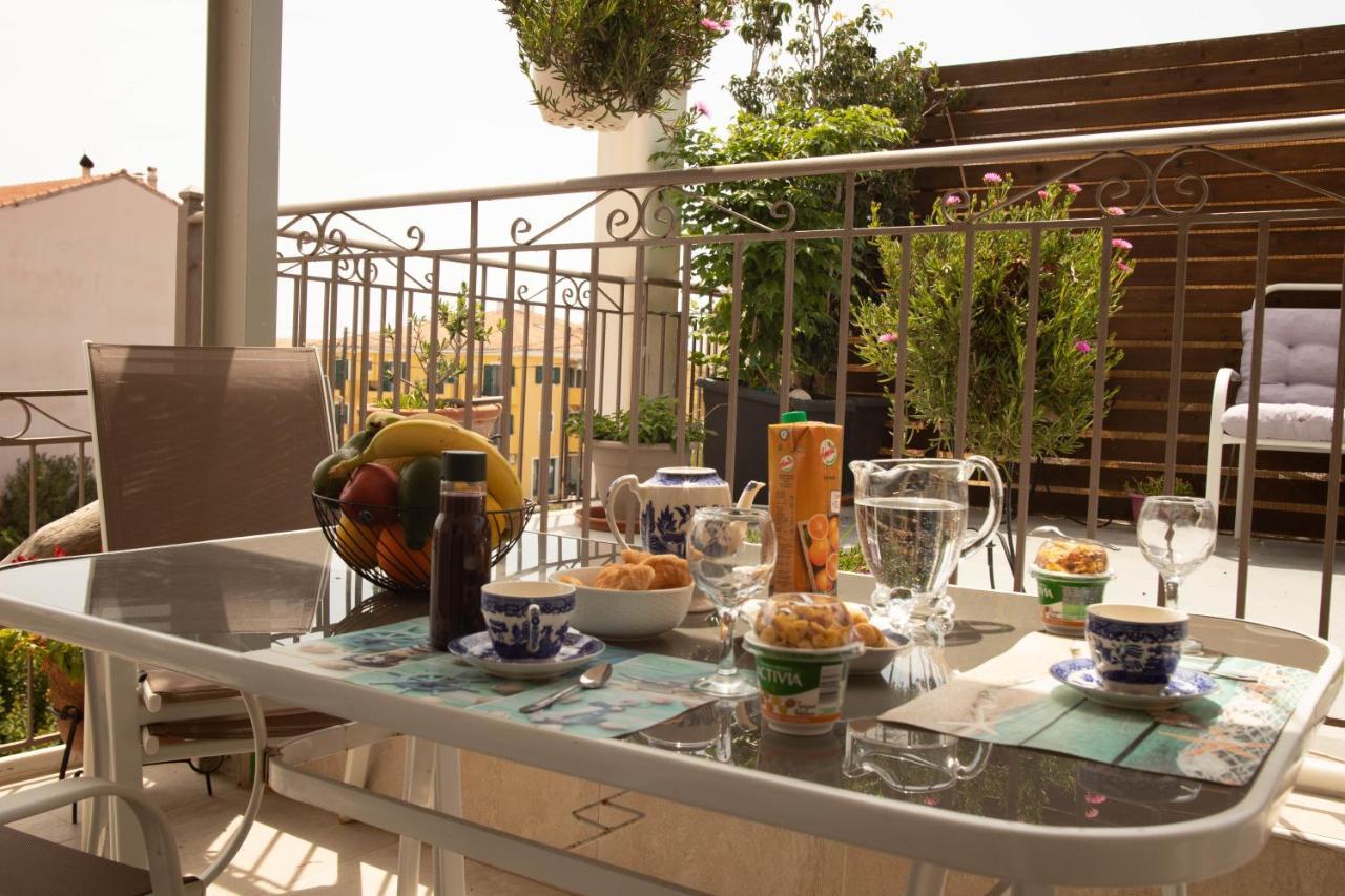 Lefkáda G & K City Apartments מראה חיצוני תמונה